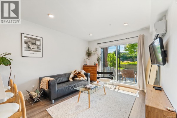 Den - 102 135 Haliburton St, Nanaimo, BC V9R4V9 Photo 4