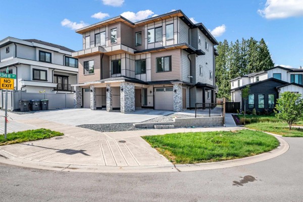102 13661 59 Avenue, Surrey, BC V3X3K8 Photo 5