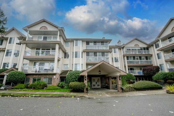102 2491 Gladwin Road, Abbotsford, BC V2T3N8 Photo 2