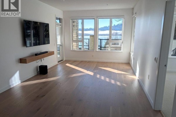 102 3873 Cates Landing Way, North Vancouver, BC V7G0A6 Photo 5