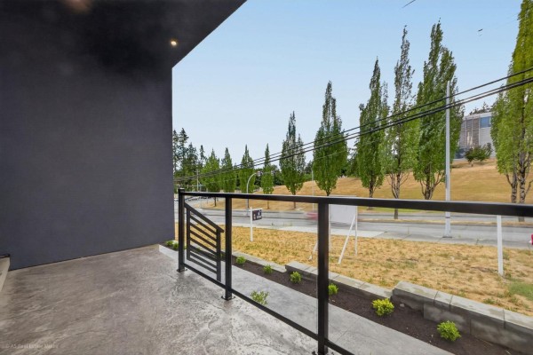 102 5642 144 St Street, Surrey, BC V3X1A7 Photo 5