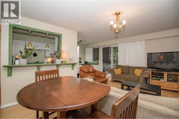 102 5770 Hastings Street, Burnaby, BC V5B1R6 Photo 2