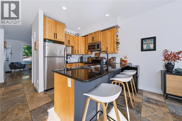 Ensuite - 102 6057 Doumont Rd, Nanaimo, BC V9T0G3 Photo 3