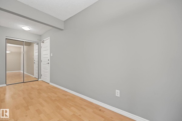 Bedroom 2 - #102 646 Mcallister Lo Sw, Edmonton, AB T6W0B5 Photo 5