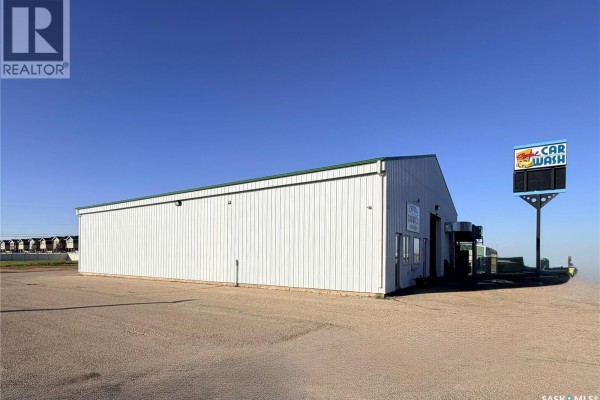 102 6th Street S, Martensville, SK S0K2T0 Photo 3