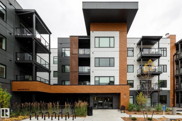 #102 7459 May Common Nw, Edmonton