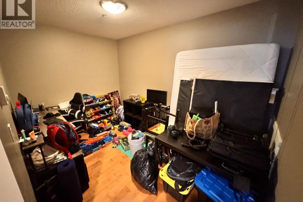 102 7488 Byrnepark Walk, Burnaby, BC V3N0G6 Photo 4