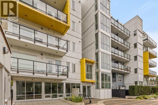 102 809 Fourth Avenue, New Westminster