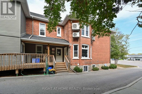 102 A & B - 170 Bradford Street, Barrie, ON L4N3B5 Photo 5