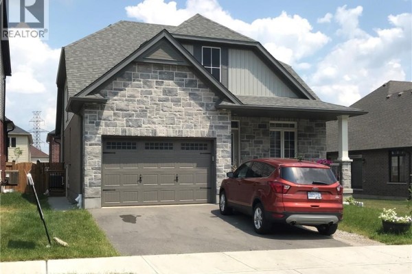 102 B Elmbank Trail, Kitchener, ON, photo 2