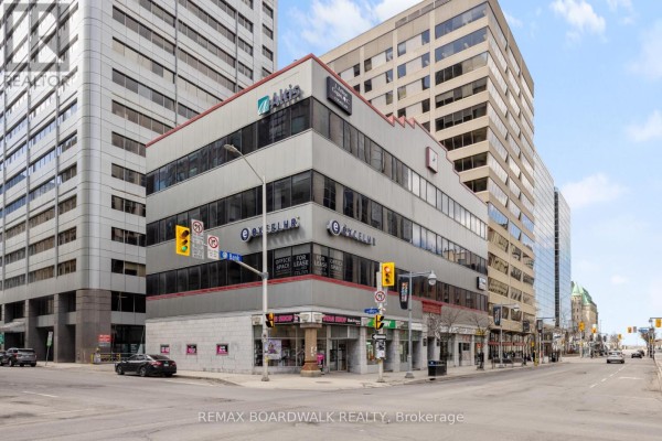 102 Bank Street, Ottawa, ON, photo 2