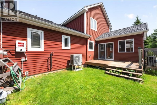 3pc Bathroom - 102 Fortune, Dieppe, NB E1A8T7 Photo 4