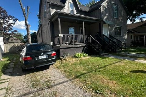 Bedroom 3 - 102 Gray Street, Chatham Kent, ON N7M1S9 Photo 3
