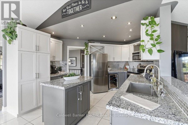 Eating area - 102 Hampton Crescent, Alnwick/haldimand, ON K0K2X0 Photo 4