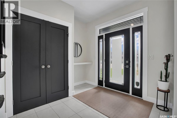 Den - 102 Kinsmen Crescent, Martensville, SK S0K0A2 Photo 2