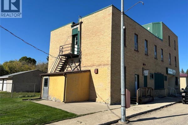 102 Main Street, Lipton, SK S0G3B0 Photo 3