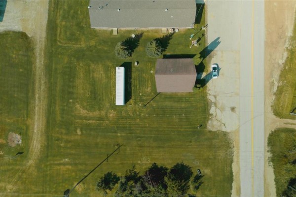102 Main Street, Vita, MB R0A2K0 Photo 3