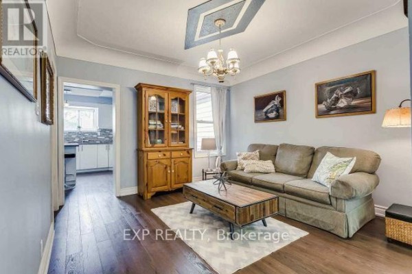 102 Rosslyn Avenue N, Hamilton, ON L8L7P4 Photo 4