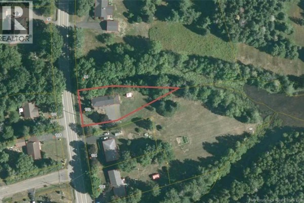 2pc Bathroom - 102 Route 133, Shediac Cape, NB E4P3C8 Photo 5