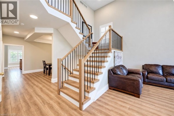 4pc Bathroom - 102 Schweitzer Crescent, Wellesley, ON N0B2T0 Photo 5