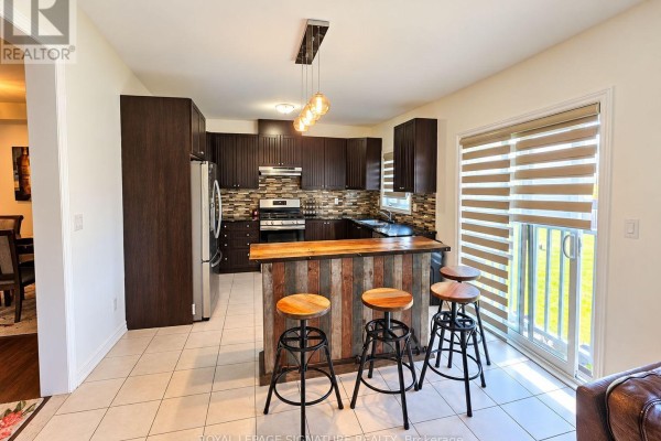 102 Terry Clayton Avenue, Brock, ON L0K1A0 Photo 4