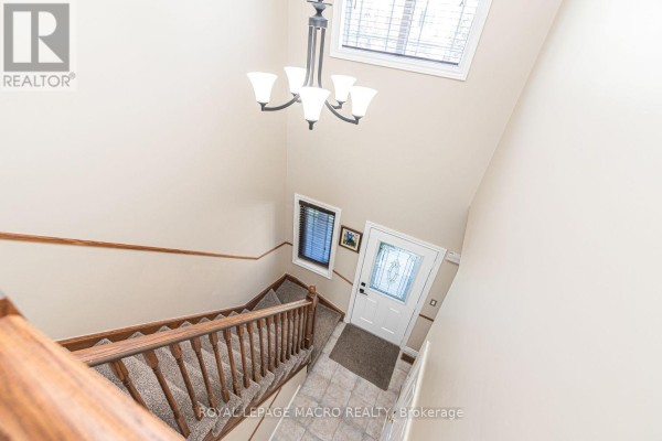 4pc Bathroom - 102 Willow Lane, Grimsby, ON L3M5P7 Photo 5