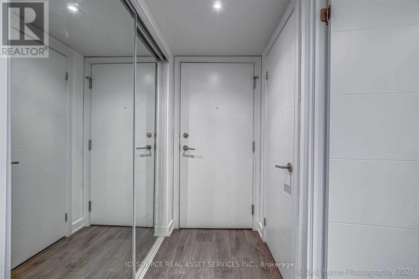 Kitchen - 1020 - 525 Adelaide Street W, Toronto, ON M5V0N7 Photo 4