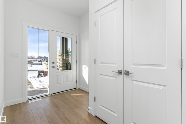 Kitchen - 1020 14 Av Nw, Edmonton, AB T6T2W8 Photo 3