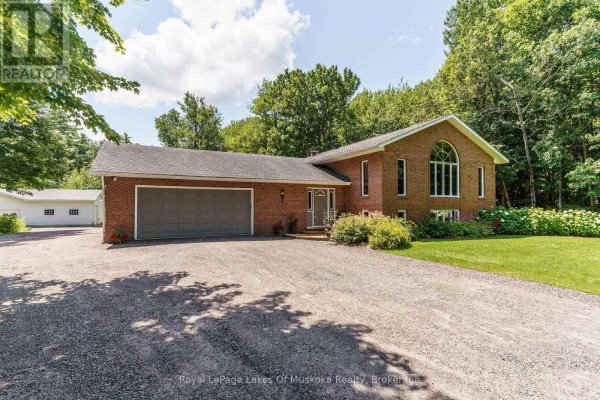 1020 Amelia Crescent, Gravenhurst, ON, photo 2