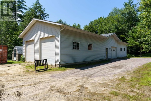 1020 Amelia Crescent, Gravenhurst, ON, photo 3
