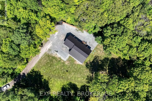 1020 Hill Road, Frontenac, ON, photo 3