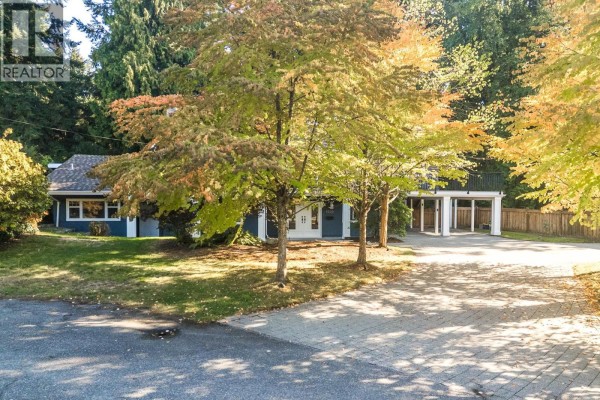 1020 Pacific Place, Delta, BC, photo 2