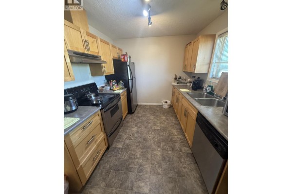 Bedroom 3 - 10203 98 Avenue, Fort St  John, BC V1J0B1 Photo 4