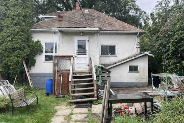 10205 92 St Nw, Edmonton, AB, photo 3