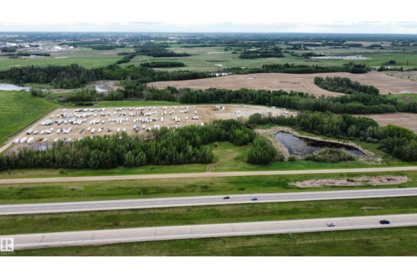 1021 Township Rd 532, Rural Parkland County, AB, photo 2