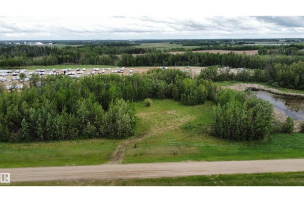 1021 Township Rd 532, Rural Parkland County, AB T7Z1R1 Photo 5