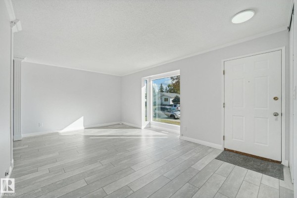 Bedroom 2 - 10218 167a Av Nw, Edmonton, AB T5X2Z3 Photo 5