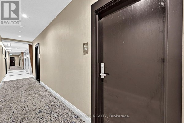 Bedroom - 1022 - 165 Legion Road N, Toronto, ON M8Y0B3 Photo 3