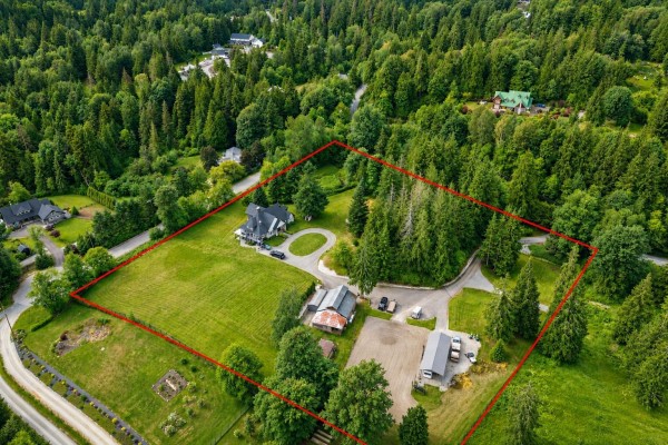10228 Stave Lake Street, Mission, BC V2V0B5 Photo 4