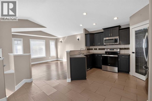 Bedroom - 10229 85a Street, Grande Prairie, AB T8X0K1 Photo 3