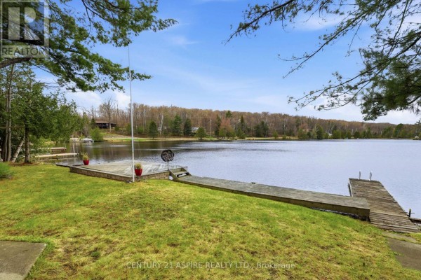 1023 Perry Point Lane, Frontenac, ON, photo 3