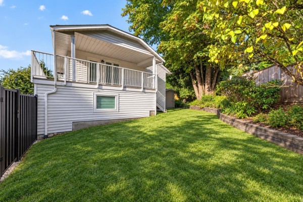 10238 Sheaves Court, Delta, BC V4C8C9 Photo 4