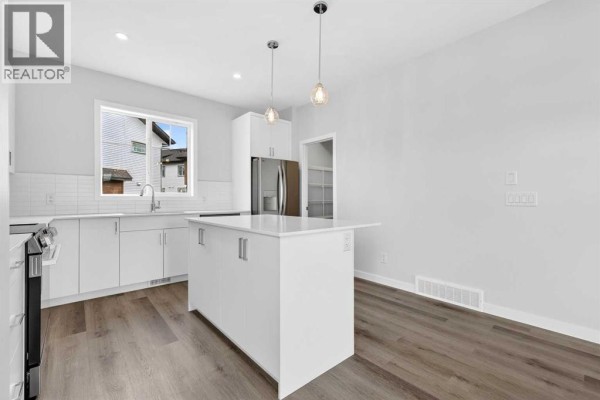 Dining room - 1025, 132 Red Embers Link Ne, Calgary, AB T3N2X8 Photo 3