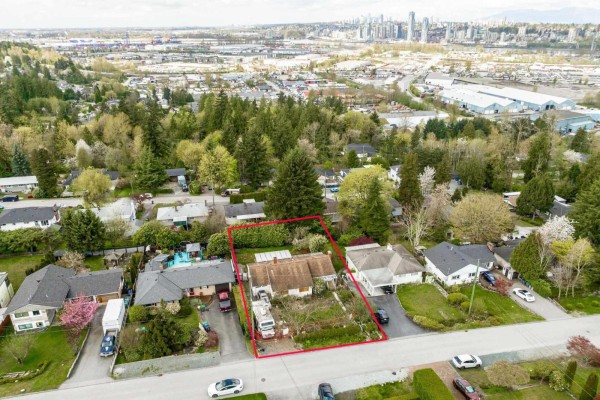 10259 124a Street, Surrey, BC V3V4W7 Photo 2