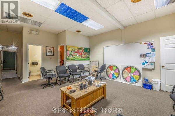1026 2nd Avenue E, Owen Sound, ON N4K2H7 Photo 5