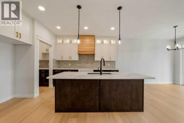 Foyer - 1027 Canyon Boulevard W, Lethbridge, AB T1K7V4 Photo 5