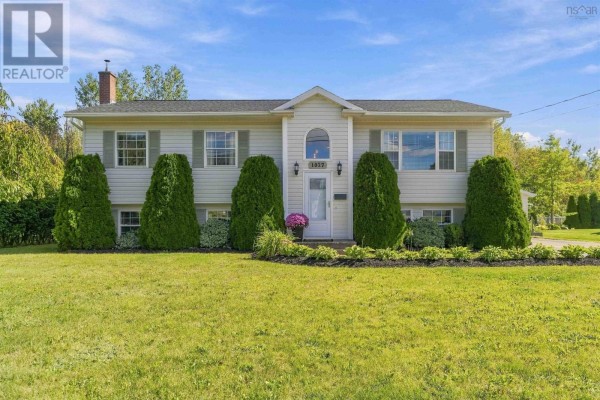 4pc Bathroom - 1027 Club Crescent, New Minas, NS B4N5C8 Photo 4