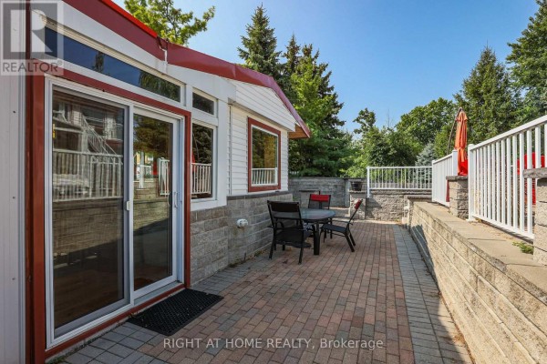 1027 Niagara Stone Road, Niagara On The Lake, ON, photo 3