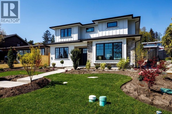1028 Calverhall Street, North Vancouver, BC V7L1Y3 Photo 2