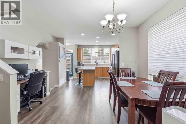 10288 243 Street, Maple Ridge, BC V2W1Y2 Photo 4